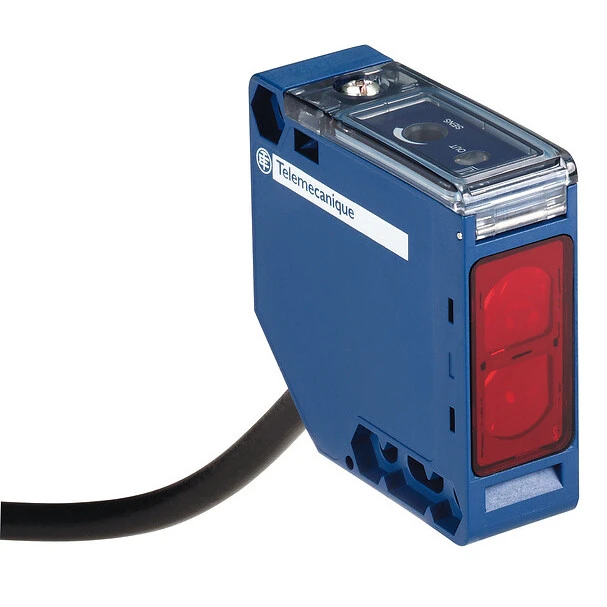 Telemecanique XUK1ARCNL2 Optical Photoelectric Sensors XU XUK Reflex Sn 7m 24...240VAC/DC Cable 2m Length