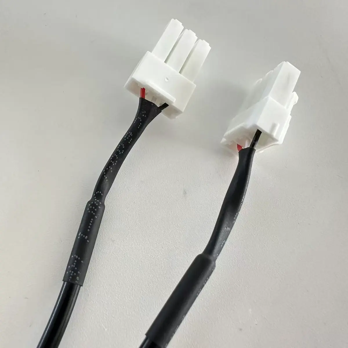 Custom Electronic Temperature Sensor PCB Harness Cable Assembly Tinned Copper Conductor 12V 1 Meter PTFE/PVC Jacket Adapter