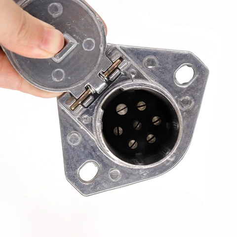 7 Pin Trailer Tractor Socket Connector Metal ISO 1185 Truck Trailer Tow Accessories Parts
