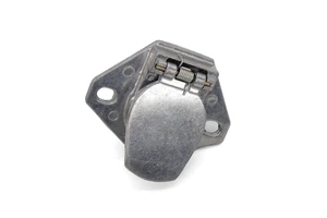 Trailer Plug 24V 7 Pin Trailer Socket Adapter Electrical Connector for RV Caravan