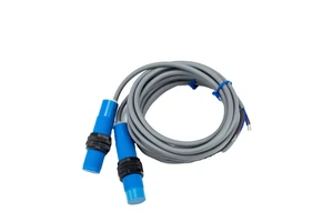 Luoshida Multiple Output Options IP67 Standard Thread Dia 18mm Automation DC 3wires Capacitive Sensor with 2 Meters PVC Cable