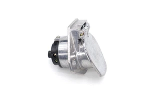 7 Way Round Metal Trailer Socket Connector 24V Vehicle Truck Electric Connector for RV Tractor