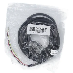 R88A-CAKA005SR Power Cable R88A Series Cable for Use With G5 Series Servo Motor With 200 V