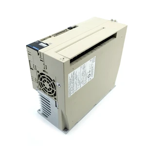 Yaskawa SGD7S-330A00A Servo Drive Yaskawa Sgdv-330a011a002000 Sgd7s-180a00a Sgd7s-5r5a00a Sgd7s-7r6a00a002 Yaskawa