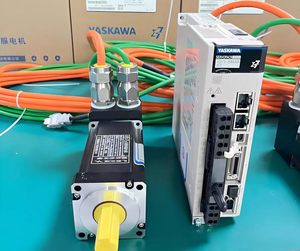 New Yaskawa SGD7S-5R5A00B202 SGD7S-7R6A00B202 Sigma-7 Servo Drive & VFD Inverter-Fiber Laser Easy to Operate