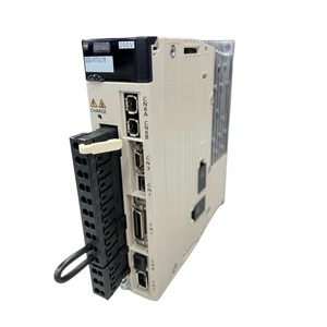 New Original Yaskawa SGDV-R70A21B 3PH 50W 200V AC Servo Motor Drive Automation High Quality Stainless Steel