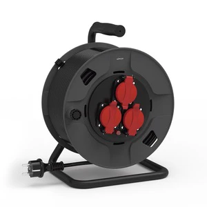 20m Extendable Professional Cable Reel with 3 Sockets Cover 3x1.5mm IP55 16A PVC (Simon EX922501)