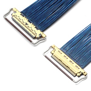 Dual-End 40AWG Shielded Blue Lvds Cable 30 Pin PVC Insulation IP68 Rated 100mm Length Electronic LVDS Cable Assembly