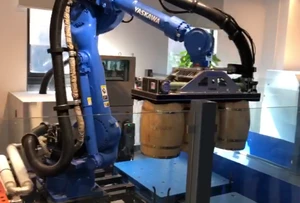 Yaskawa MOTOMAN-MS210 Industrial Robot 210kg Payload 2700mm Reach Handling Palletizing Welding