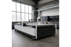 TC OEM/ODM Cutting Machine Cartoon Pizza Box Cutting Machine with Oscillating Knife
