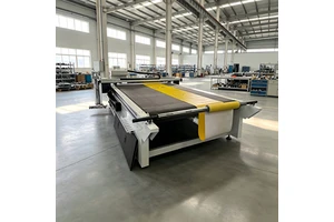 In Stock Automatic CNC Paper Box Cutter Plotter High Precision Carton Die Free Cutting Machine for Packaging Industry