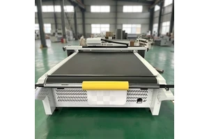 High Precision CNC Flatbed Cutter Labels Sticker Gift Boxes and Corrugated Board Cutting With V Cutter With ISO CE