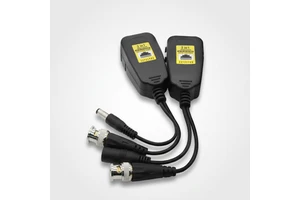 Wholesale 300Meters 8MP 2 in 1 Video+Power CCTV Video Balun BNC Converter Rj45 Twisted Pair Transmitter for IP Camera System