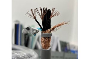 4*1mm Highly Flexible Shielded Drag Chain Cable TRVVSP Industrial Robot Automation Control Cable