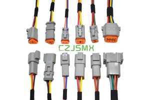 MingXin Corrosion Resistant Deutsch DT Wire Harness IP67 12V 14AWG Flame Retardant TPE Sheath