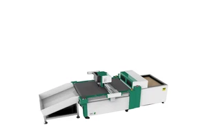 High Quality Hot Selling Paper Corrugated Honeycomb Cardboard Digital Sample CNC Computerized Delta Pump Motor Cutting Machine