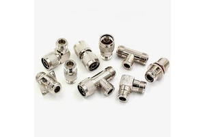 N Type Male Female 90Degree Right Angle 4hole Flange with O-ring Tee Type 3Way Splitter RF Coax Coaxial Connectors Adapter
