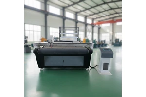 CE Auto Cream Sealing Paste Cosmetic Plastic Tube Digital Flatbed Plotter Cutters Tables Machines