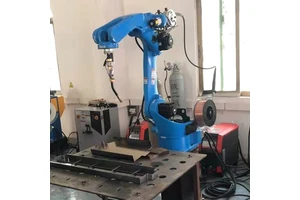Industrial Robot Welding Automation Solution: 6-axis Articulated Robotic Arm With Intelligent Welding System