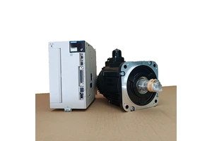Yaskaw'a Servo Motor SGD7S-5R5A00A Servo Drive 1.8Kw 7 Series Small Servo Motor for Cutting Machine