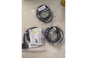 100% New and Original Mitsubishi Servo Motor Cables MR-J3ENCBL5M-A1-L MR-J3CCNCBL1M MR-PWS1CBL5M-A1-L