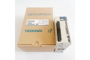 Yaskawa SGD7S-7 Series 400W/750W/1800W AC Servo Motor and Driver New Condition With PLC Cable HMI