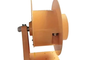 China Factory XINRI Steel Auto-Rewind Spring Return Retractable Cable Reel with 380V-500V Voltage