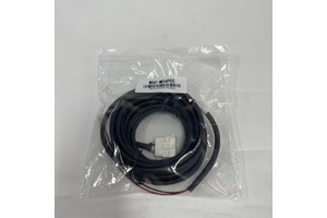 100% New and Original Yaskawa or compatible Servo Motor Cable WSC-M04P05