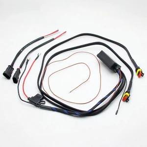 One-to-Two Headlight Wiring Harness LED Spotlight Switch PVC/PBT Light Cable Assembly Rubber Left Right Flash for Cars
