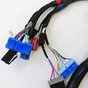 Premium Environmental Protection CE Auto Wiring Connector Tinned Copper Core PTFE Flame Retardant IP66 Rated Stable Connection