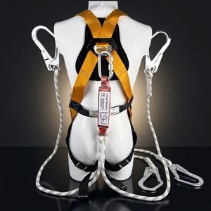 Heavy Duty Polyester Safety Harness Custom Adjustable Size Suited for Engineering Outdoor Working Scenarios