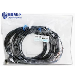 XS2F-D422-GA0-F XS2F-D421-GA0-F XS2F-D423-GA0-F Flexible Shielded Connection Cable Stable Signal Transmission Anti-Interference