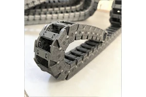 Yodel Top Selling 15*18 Corrosion-proof PA66 Flexible Cable Chain Cadena Portacable Para Cnc Iguse Like Silent Drag Chain