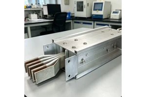 HTMC Low Voltage Air Insulated Busway, 400A-1600A, Aluminum Alloy Shell, Copper Wire IP68 Rated Factory Direct Wholesale