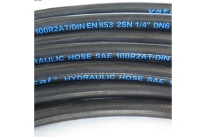 Two-Layer Steel Wire Braided SAE100 R2/EN 8532SN Processed Oil-Resistant Hydraulic Hose Black Color Model Number Hose Pipe