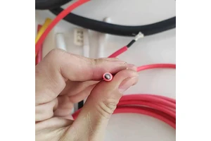 Versatile Solar Energy Twin Cables Flexible Leader Design with Multiple Sizes for Efficient Solar Power Transmission
