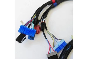 Premium Environmental Protection CE Auto Wiring Connector Tinned Copper Core PTFE Flame Retardant IP66 Rated Stable Connection