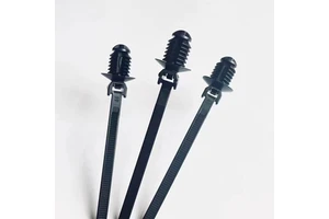 Hot Selling Automotive High Strength Heat Resistant Nylon Self-Locking Wire Harness Set Push Fir Tree Type Screw Hole Mounting