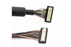 Custom 31 Pin LVDS Cable Assembly with Ferrite Core EMI Shielded Display Cable Harness