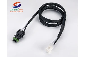 Custom-Made Copper Core PVC Insulated Automotive Wire Harness Assembly with Adapter Connector for Automobile Application