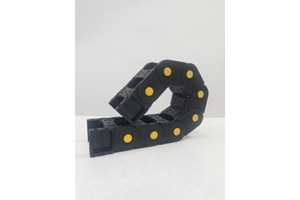 High Performance Nylon Cable Chain Flexible Drag Chain Carrier for CNC Machines, Wear Resistant and Custom