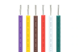 1015 600V Automotive Cable Pvc Insulated Wires Power Cable 21/0.16TS