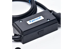 Trailer 7 Way Connector Box - Molded ABS With 7-Pin Blade Socket & Breakaway