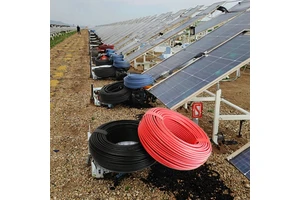 Cable Dc for Solar 6mm2 Single Core 4mm2 Solar Cable Copper XLPO Insulation Power Cables for Solar Panel Waterproof Solar Cable