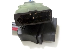 High Performance Copper Core Automotive Wire Harness with IP65 Protection 12V Rated Snow Plow Cable Low Price