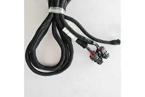 High-Temperature Aging-Resistant Custom Wire Harness for Computer & Motorcycle Use IP66 Rated Tinned Copper Conductor New