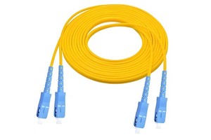 OEM LC Duplex Single Mode G652D APC LSZH Jacket Fiber Optical Patch Cord Indoor FTTH Cable