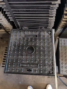 Ductile Iron Manhole Cover D400 Casting Round Drain Water Sewer Drainage Manhole Cover