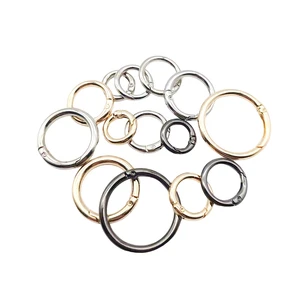 Promotional Keychains & Carabiners Spring Gate Ring Connector Closure O Rings Spring & Round Ring Snap Open Hook for Bags