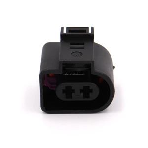 2 Pin Black Made in China Car Waterproof Connector Can Be Equipped with Terminal 1717692 Car Plug Connector